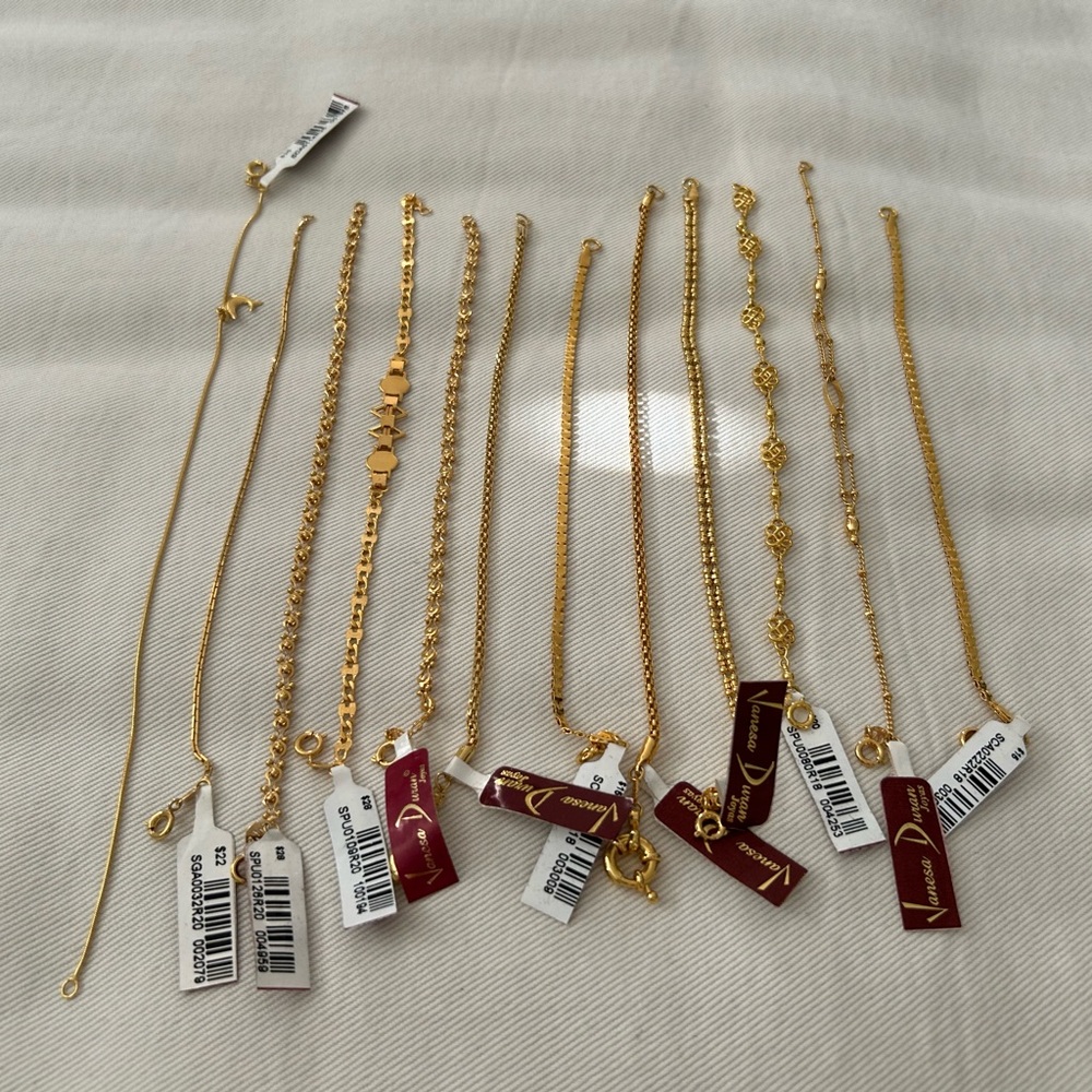 Lot of 12 Gold Filled Bracelets 14k